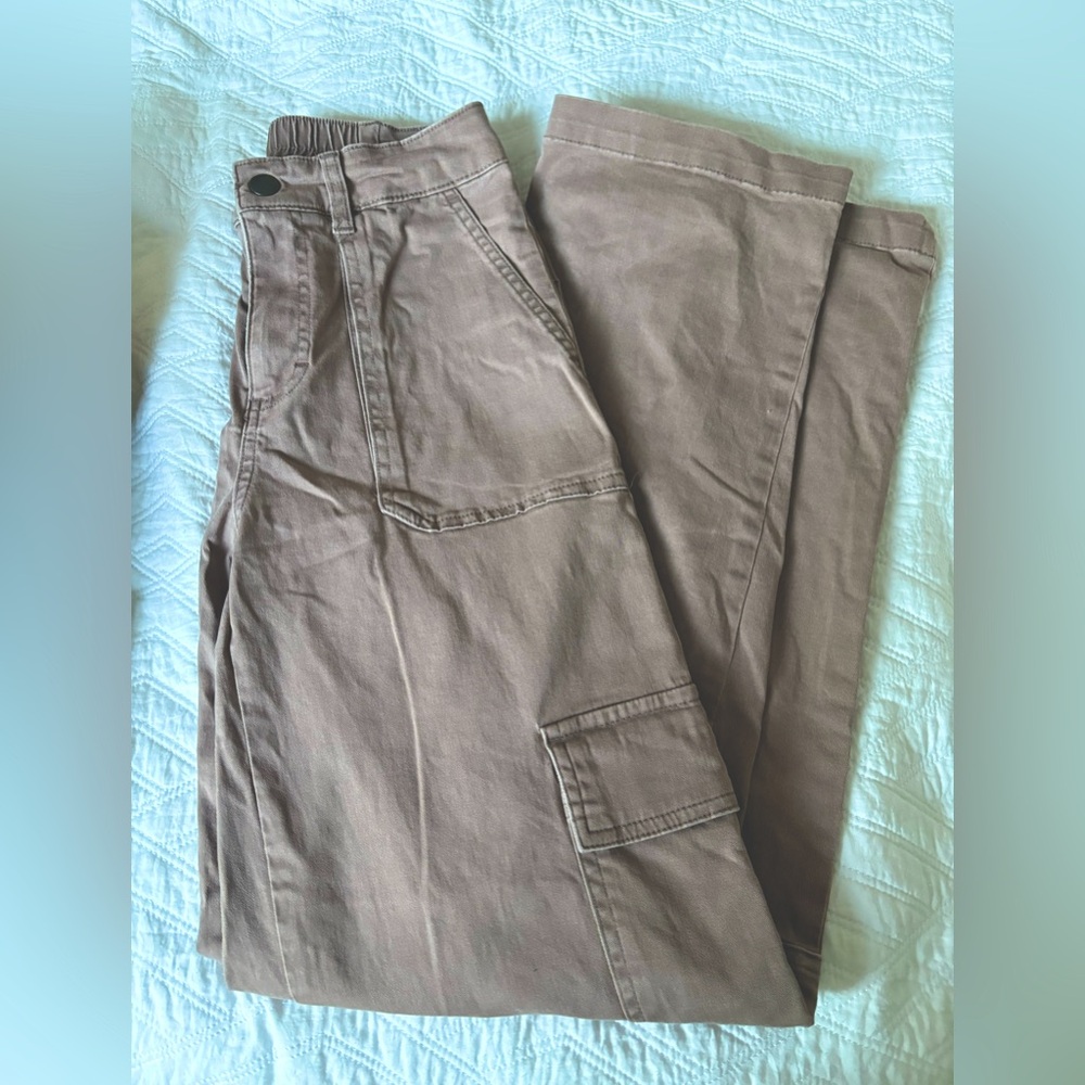 brown cargo pants